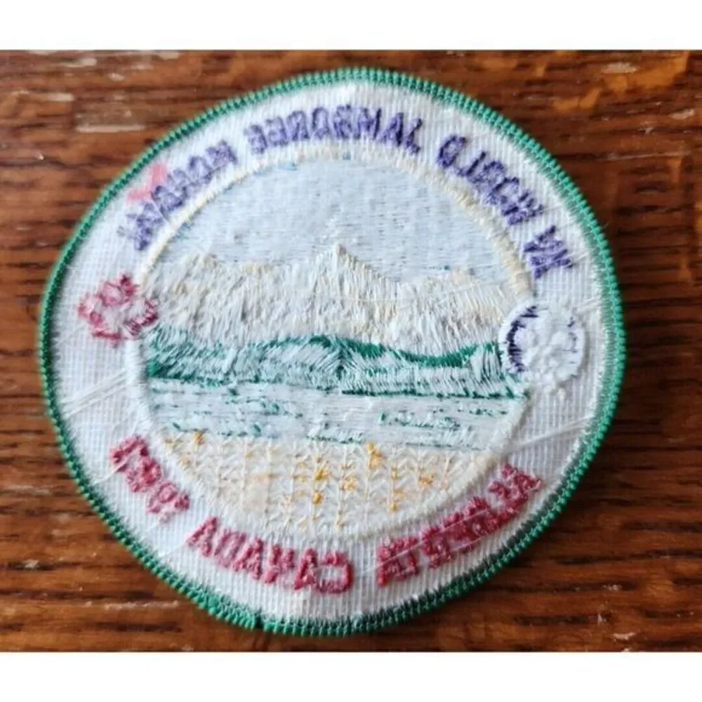 World Jamboree 1983 Patch Alberta Canada gauze back -‎ participant NOS